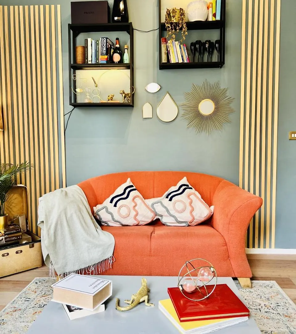Srental House Roma 0*,  Italia